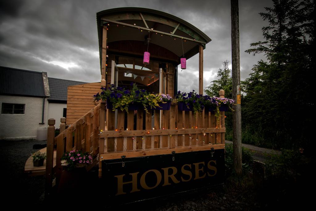 Burren Glamping Kilfenora Exterior photo